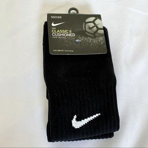 NWT Black NIKE Black Soccer Socks Size 4-6 Women & Size 3Y-5Y Youth Classic
